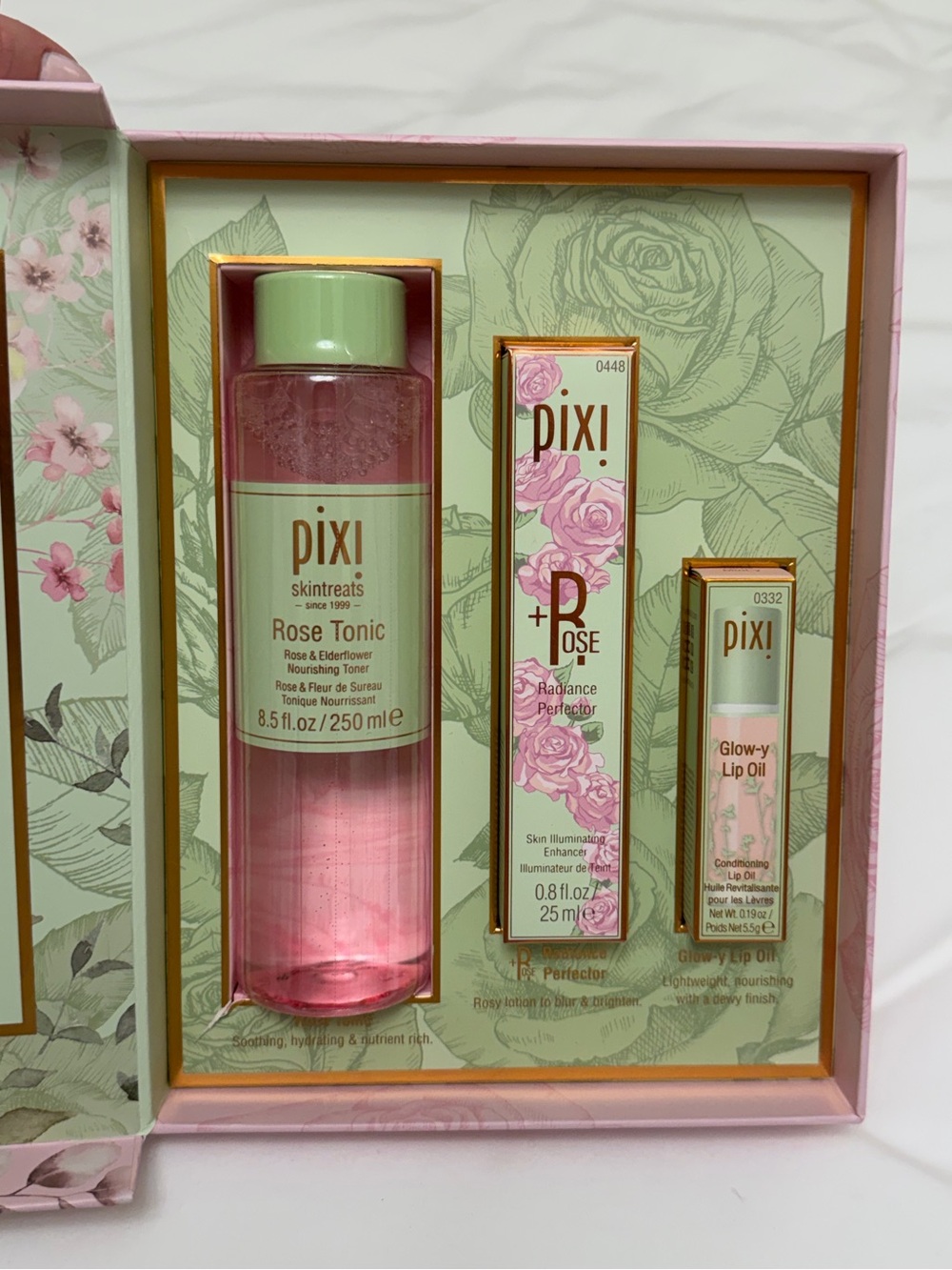 NEW Pixi Beauty Skintreats Rose Glow Set